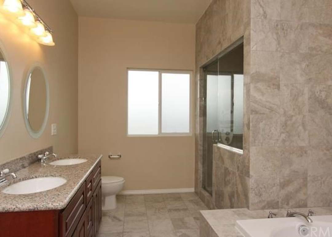 1459 W 183rd St, Gardena, CA 90248