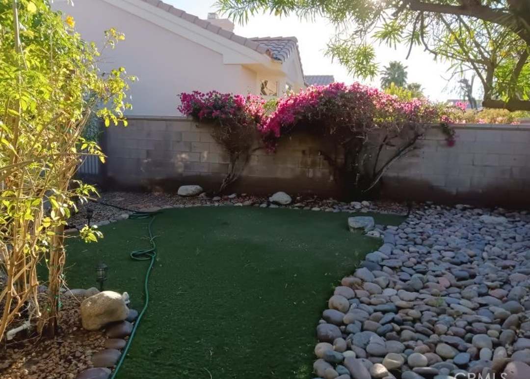 78974 Naranja Dr, Palm Desert, CA 92211