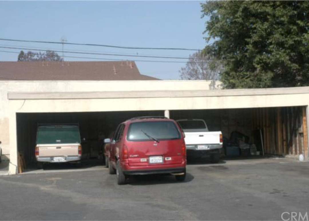 520 N Parkside Dr, Ontario, CA 91764