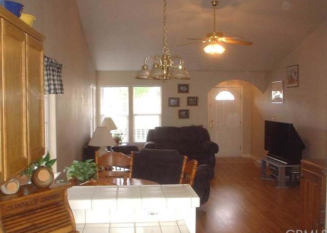 262 Vail Dr