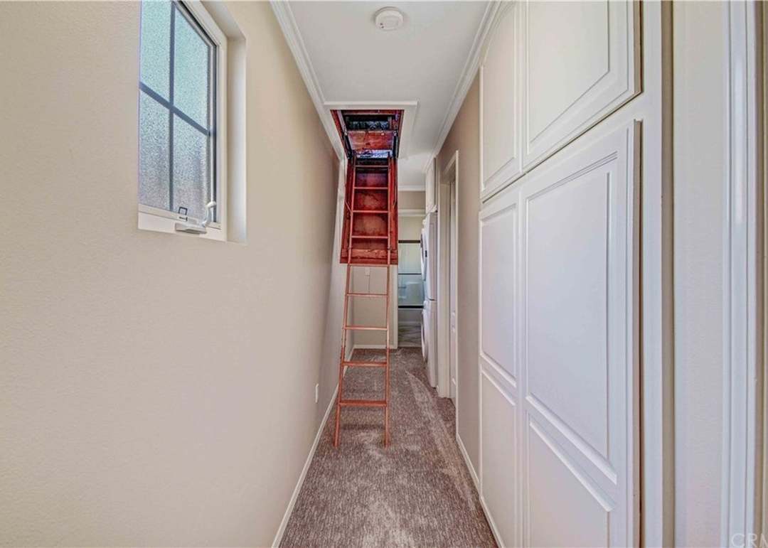 59 Park Ave, Long Beach, CA 90803
