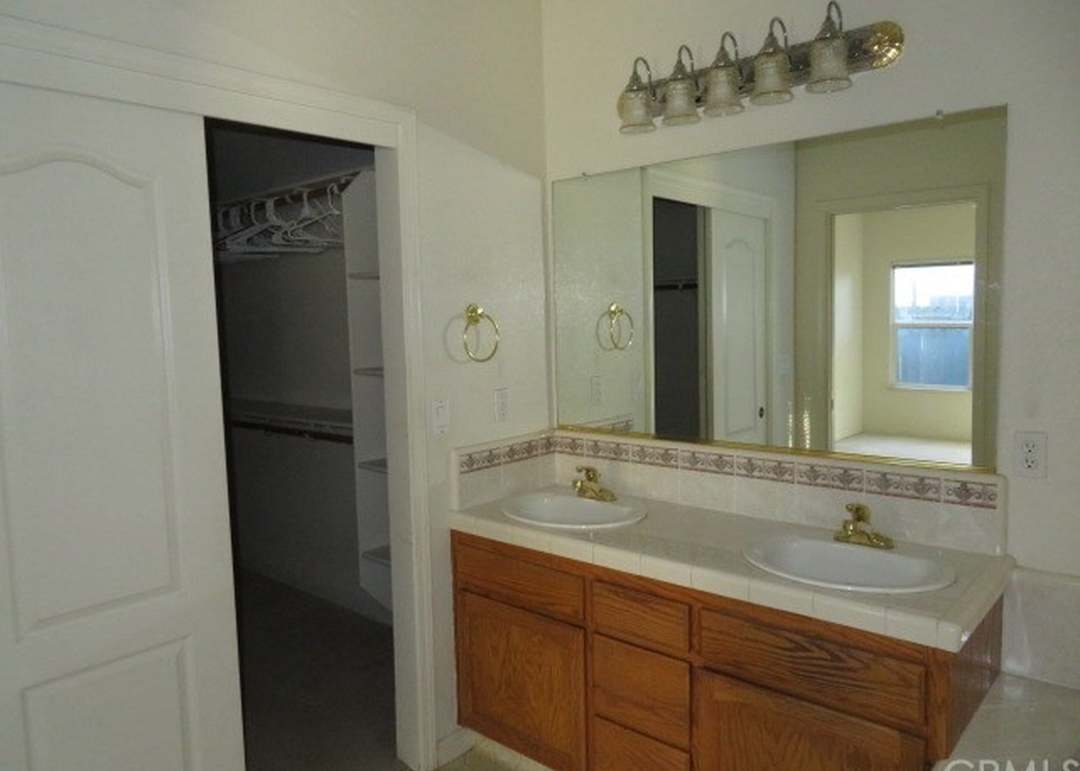 3395 Alicia Ct, Yuba City, CA 95993