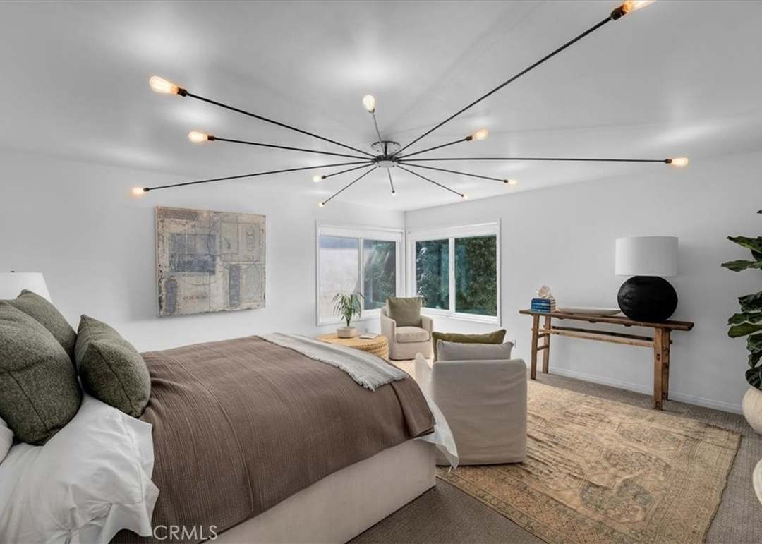 222 N Dianthus St, Manhattan Beach, CA 90266