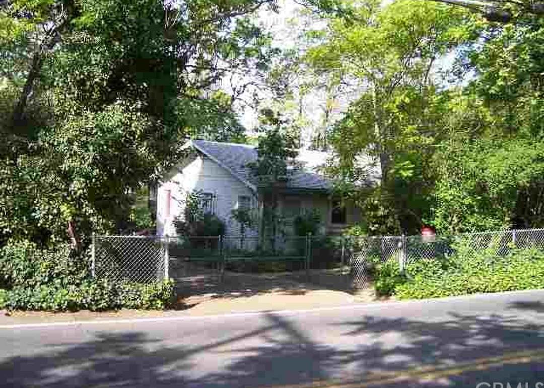 13775 Lakeshore Dr