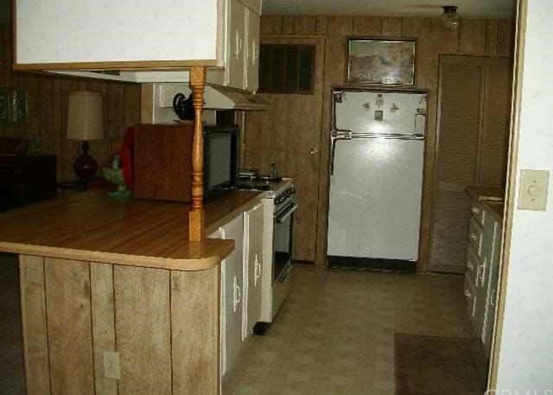 1468 Sean Ct