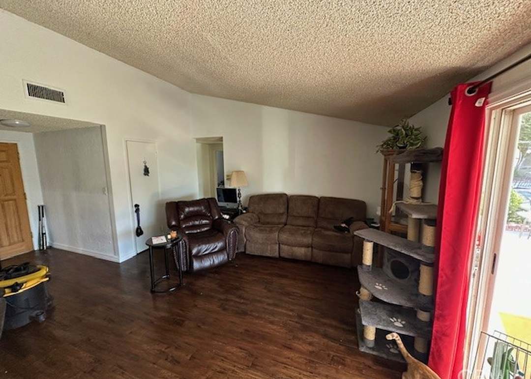 18614 Kimbrough St, Canyon Country, CA 91351 | Redfin