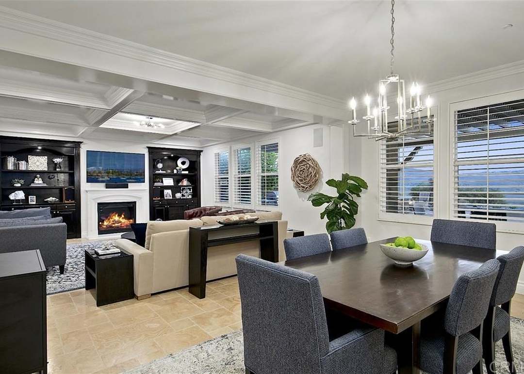15676 Paseo Montenero, San Diego, CA 92127