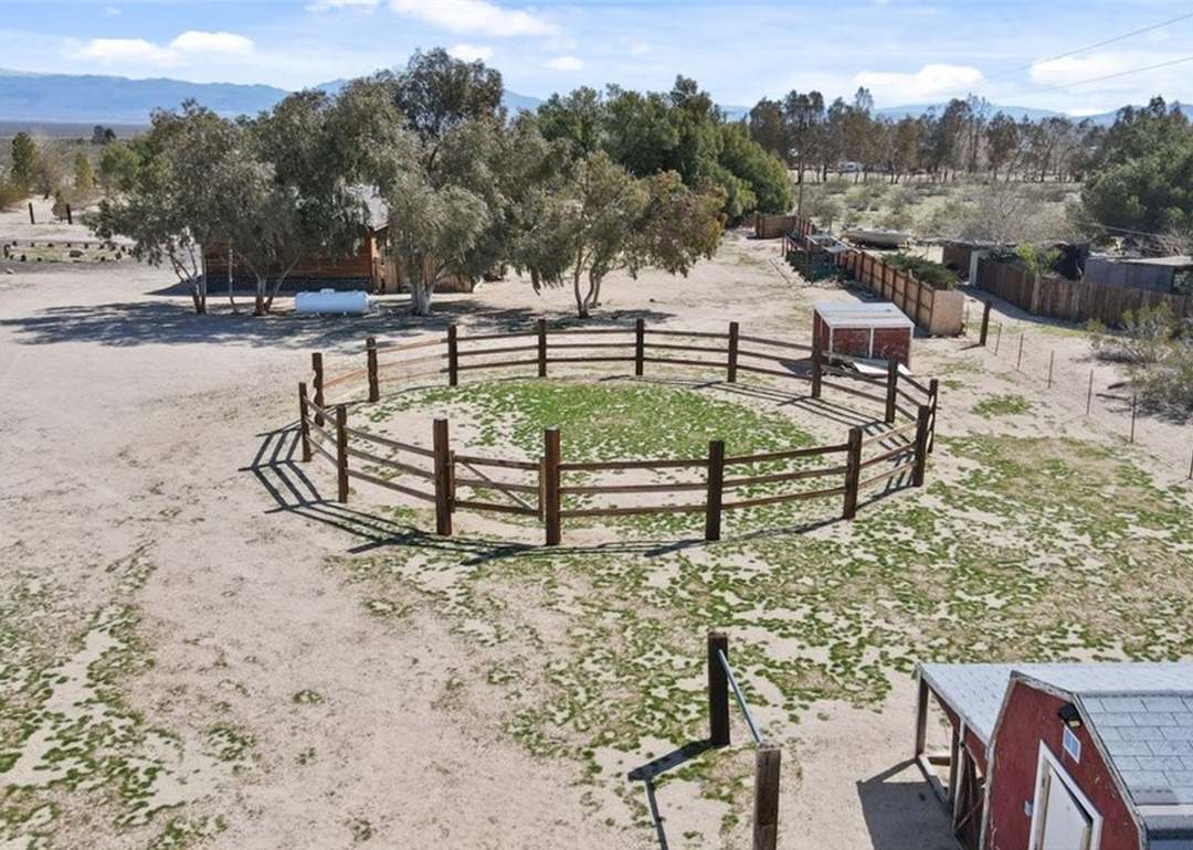 8741 Eve Ave, Inyokern, CA 93527