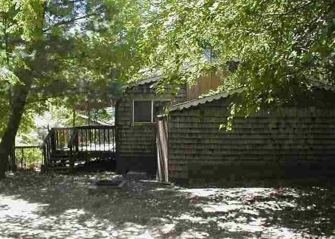 13640 Manakee Ave