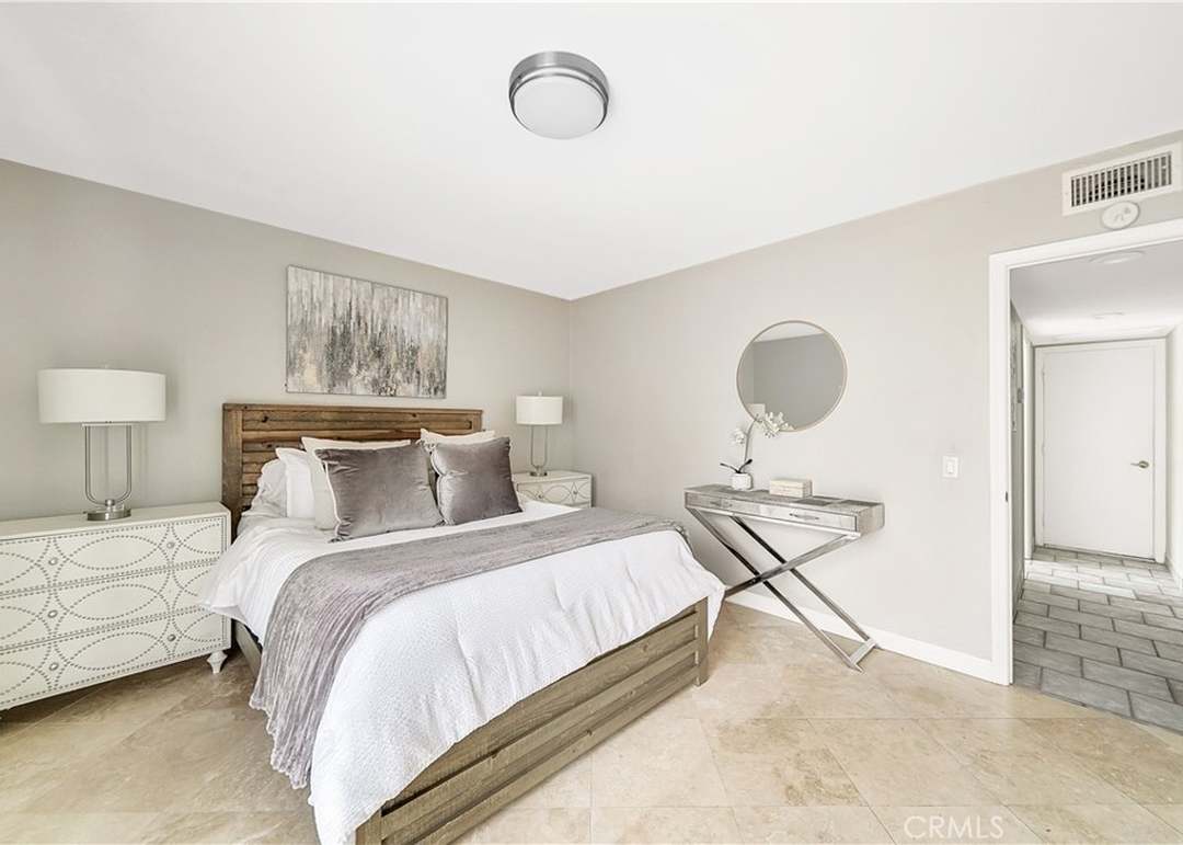 4491 Robinwood Cir, Irvine, CA 92604