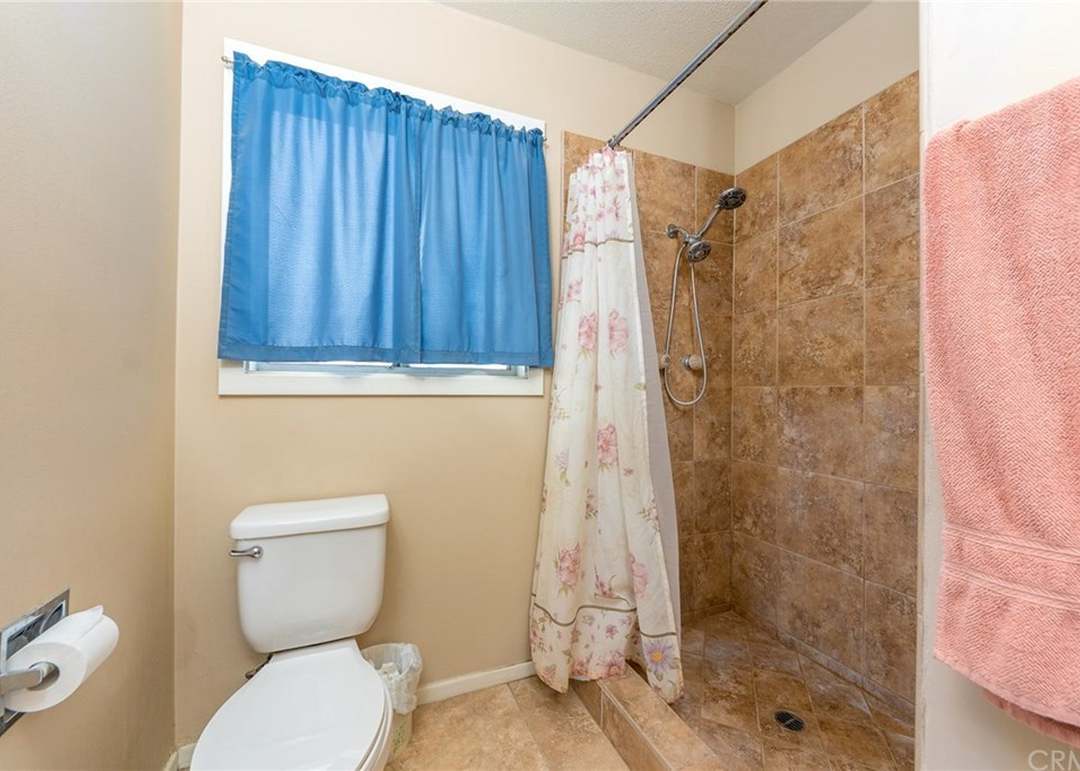 56614 Java Dr, Yucca Valley, CA 92284