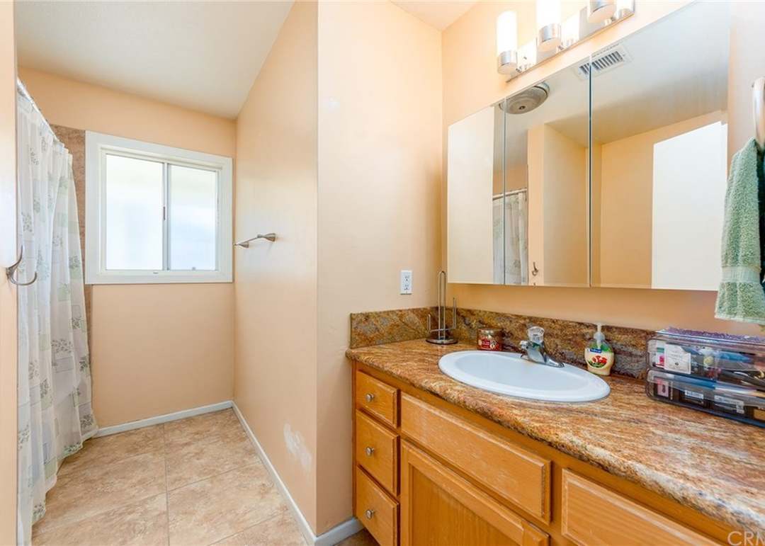 56614 Java Dr, Yucca Valley, CA 92284