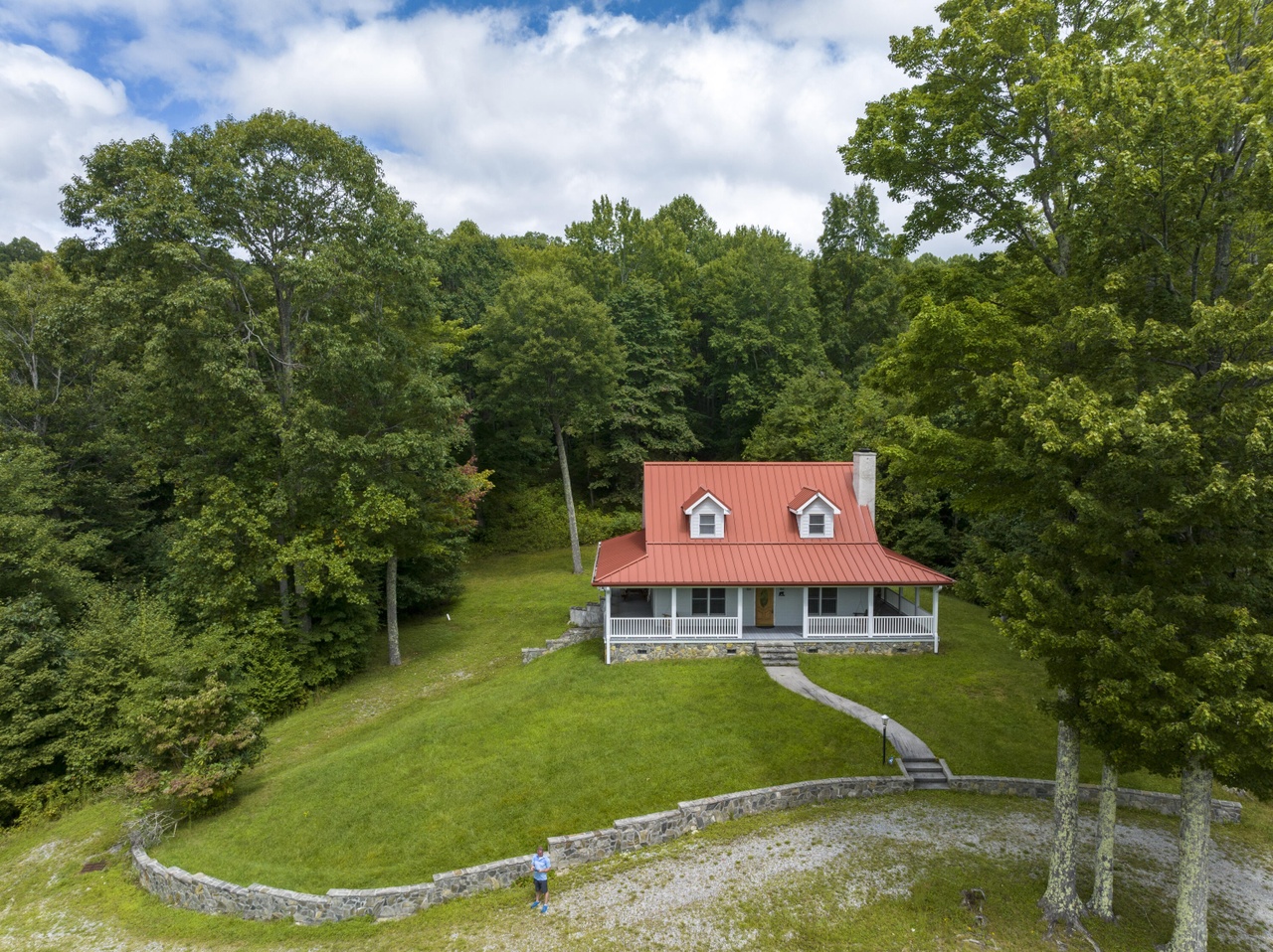 333 Bear Branch Rd, Roan Mountain, TN 37687 MLS 9948186 Redfin
