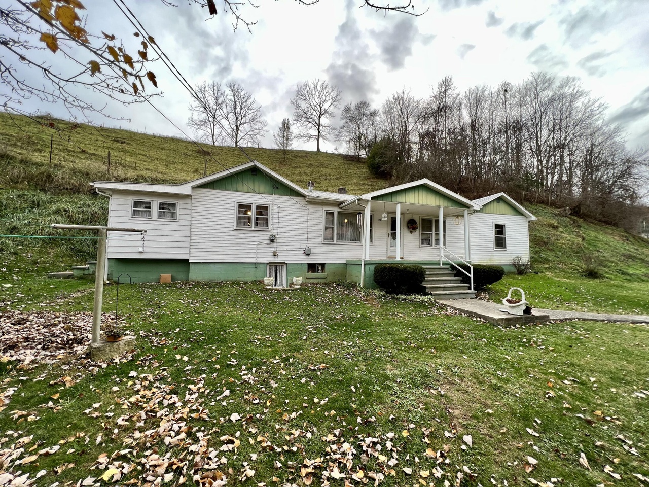 710 Hayden Hollow Rd, Saltville, VA 24370 MLS 9945665 Redfin