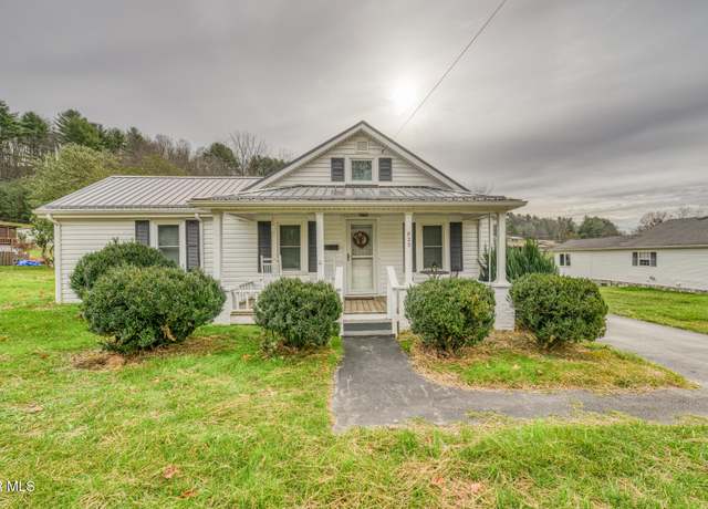 Property at 920 North Church St, Mountain City, TN 37683, 3 beds, 1 bath