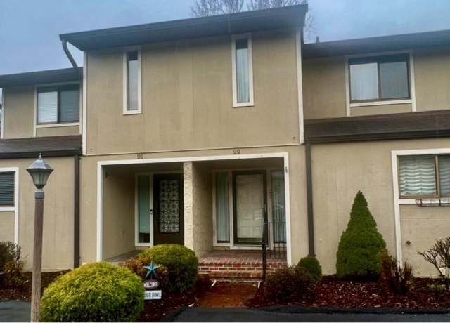 Property at 605 Redstone Dr #22, Bristol, TN 37620, 3 beds, 2.5 baths