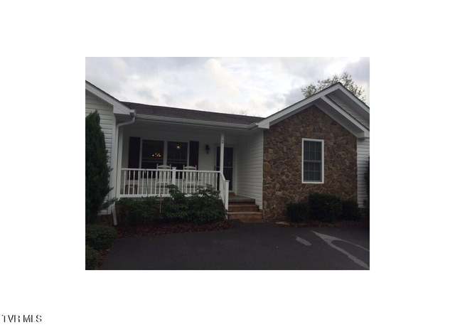 Property at 155 Sunrise Dr #2, Elizabethton, TN 37643, 2 beds, 2 baths