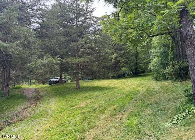 Property at 5394 Snake Hollow Rd, Sneedville, TN 37869