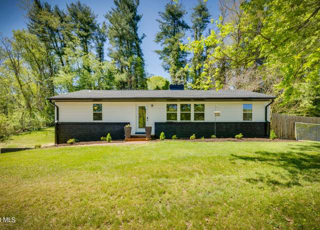 Property at 116 Crown, Bristol, TN 37620, 4 beds, 2.5 baths