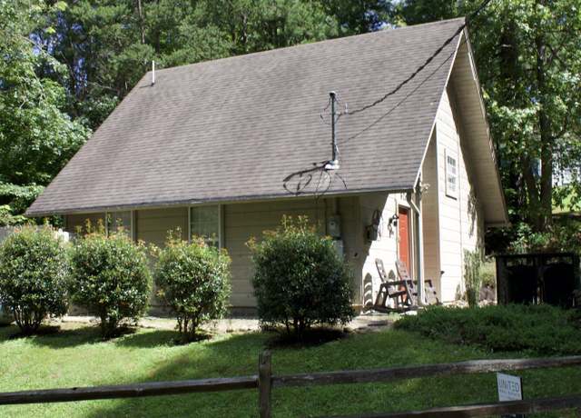 Property at 626 Morning Mist Way, Gatlinburg, TN 37738, 1 bed, 1 bath