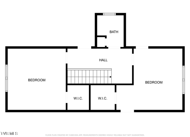 Property at 223 N Riverside Dr, Elizabethton, TN 37643, 4 beds, 3 baths