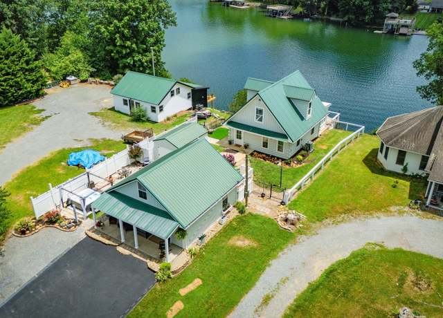 Property at 129 Redman Ln, Gray, TN 37615, 4 beds, 2.5 baths