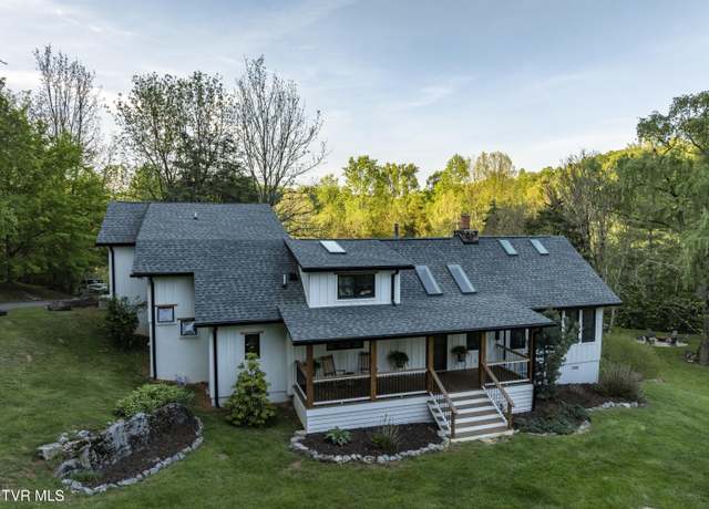 Property at 245 Malone Hollow Rd, Jonesborough, TN 37659, 4 beds, 3.5 baths