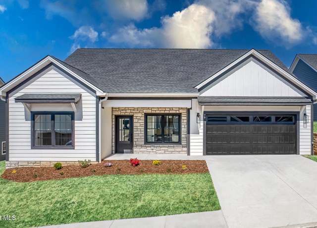 Property at 79 Slonaker Cir, Jonesborough, TN 37659, 3 beds, 2.5 baths