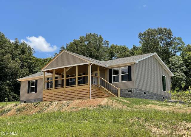 Property at 1819 Siesta Dr, Newport, TN 37821, 3 beds, 2 baths