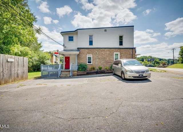 Property at 1522 Milligan Hwy, Johnson City, TN 37601, 8 beds, 3 baths
