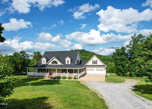 Property at 935 Dixie Rd, Greeneville, TN 37743, 3 beds, 2.5 baths
