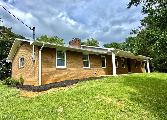 Property at 116 Horseshoe Bend Dr, Jonesborough, TN 37659, 3 beds, 3 baths