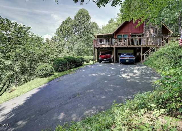 Property at 125 Watauga Overlook Dr, Butler, TN 37640, 3 beds, 2 baths
