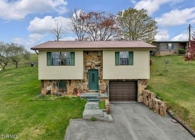 Property at 1258 Dogwood Rd, Tazewell, TN 37879, 3 beds, 2 baths