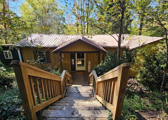 Property at 125 Modoc Ave, Wise, VA 24293, 3 beds, 1 bath