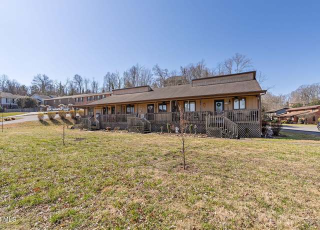 Property at 408 Eastley Ct #3, Kingsport, TN 37660, 2 beds, 2 baths