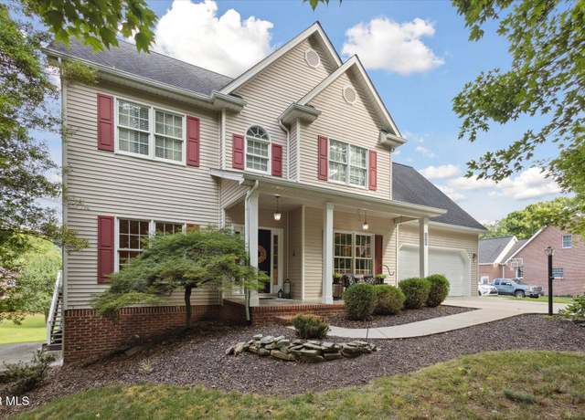 Property at 259 Old Cooks Valley Rd, Kingsport, TN 37664, 4 beds, 3 baths