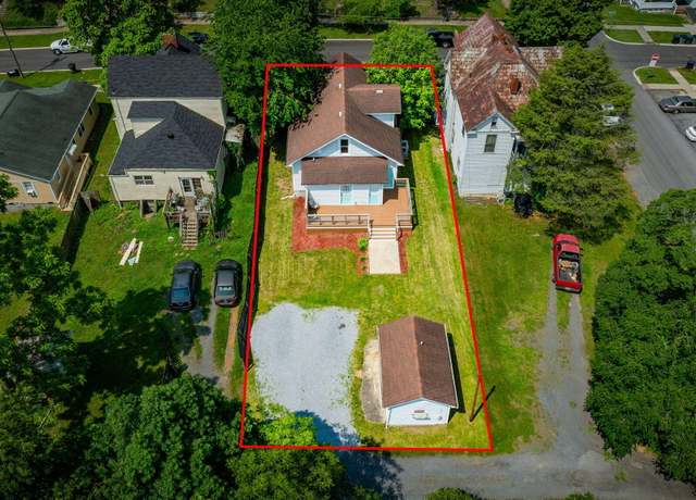Property at 905 Kentucky Ave, Bristol, TN 37620, 4 beds, 2 baths