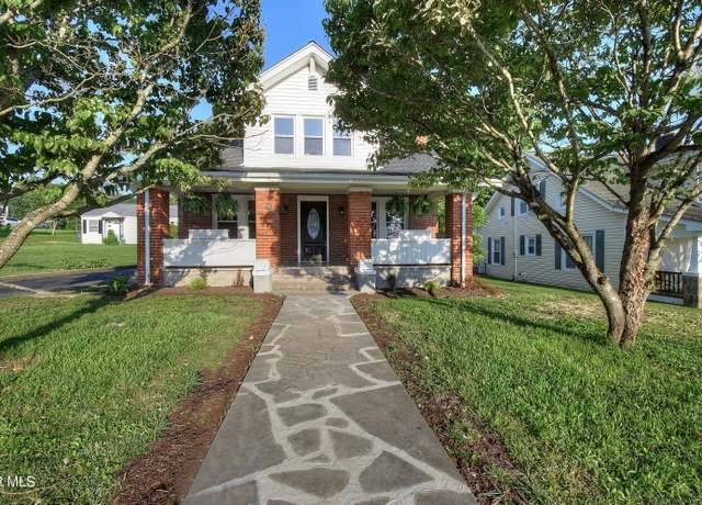 Property at 511 Watauga Ave, Elizabethton, TN 37643, 5 beds, 2 baths