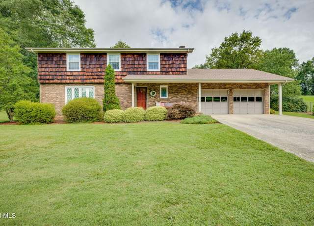 Property at 1130 Fall Creek Rd, Kingsport, TN 37664, 4 beds, 2.5 baths