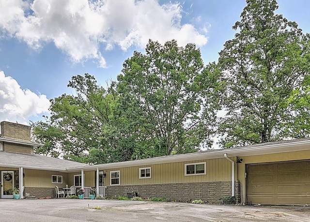 Property at 1108 Glen St, Bristol, TN 37620, 5 beds, 5 baths