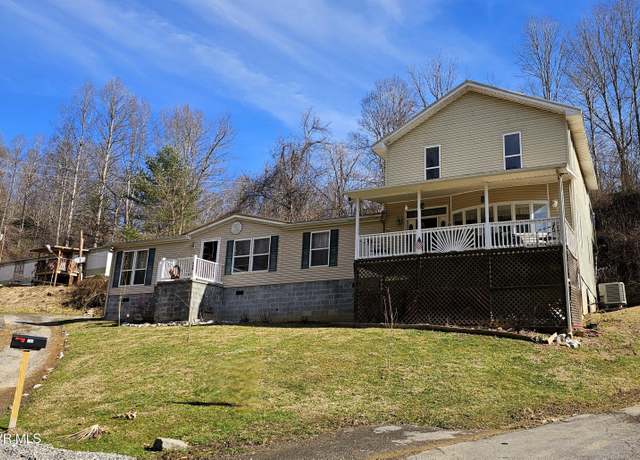 Property at 108 Gross Dr, Coeburn, VA 24230, 4 beds, 3 baths