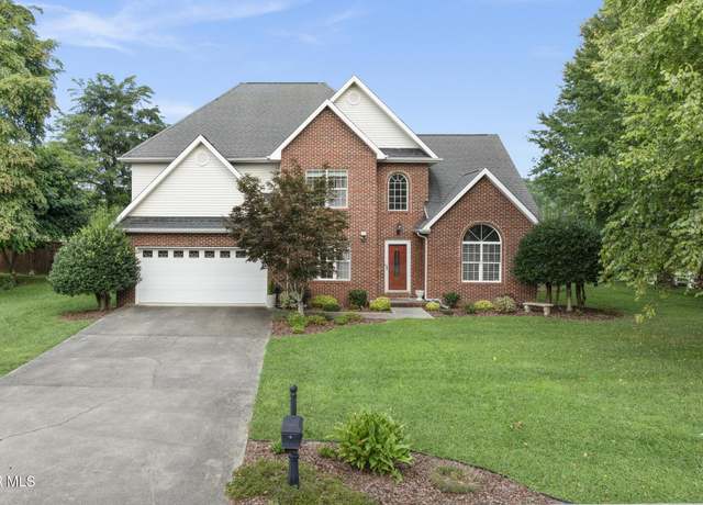 Property at 102 Ridgeview Meadows Dr, Gray, TN 37615, 4 beds, 3 baths
