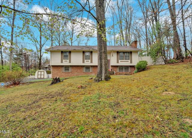 Property at 21608 Plantation Rd, Bristol, VA 24202, 3 beds, 2 baths
