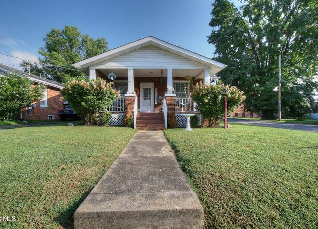 Property at 601 D St, Elizabethton, TN 37643, 3 beds, 1 bath