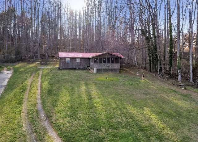 Property at 23324 Denton Valley Rd, Abingdon, VA 24211, 3 beds, 2 baths