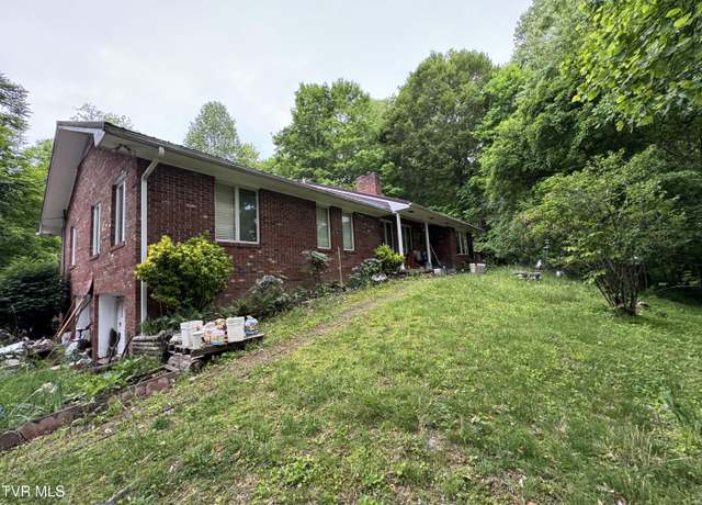 Property at 649 Sugar Run Rd, Jonesville, VA 24263, 4 beds, 3 baths