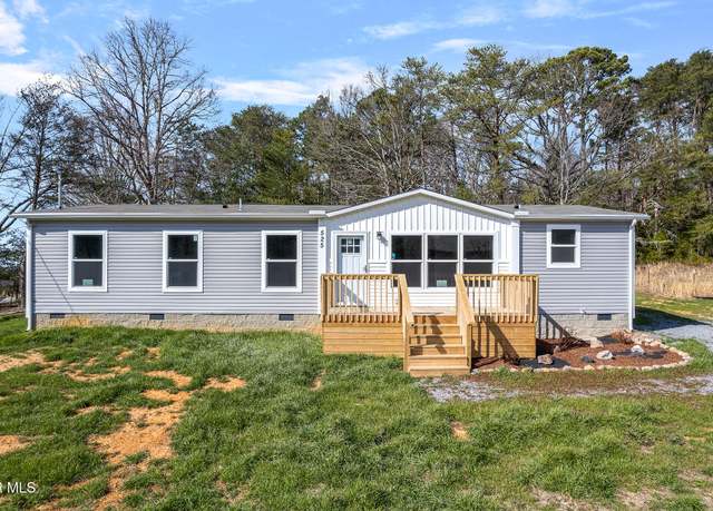 Property at 525 Piney Grove Rd, Greeneville, TN 37743, 3 beds, 2 baths