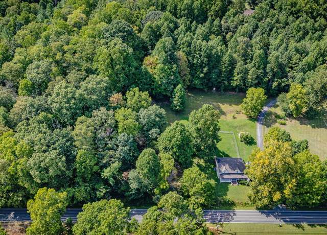 Property at 2906 Cherokee Rd, Johnson City, TN 37604