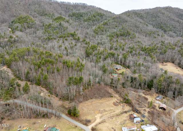 Property at 444 Cross Mountain Rd, Mountain City, TN 37683